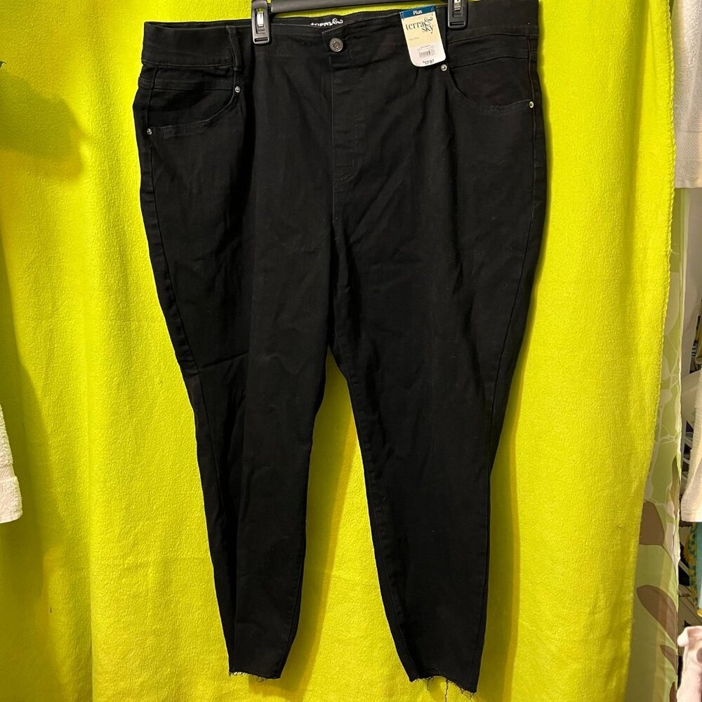Terry & Sky Plus High Rise Black Pull On Capri Jeans NWT 2x 20W-22W